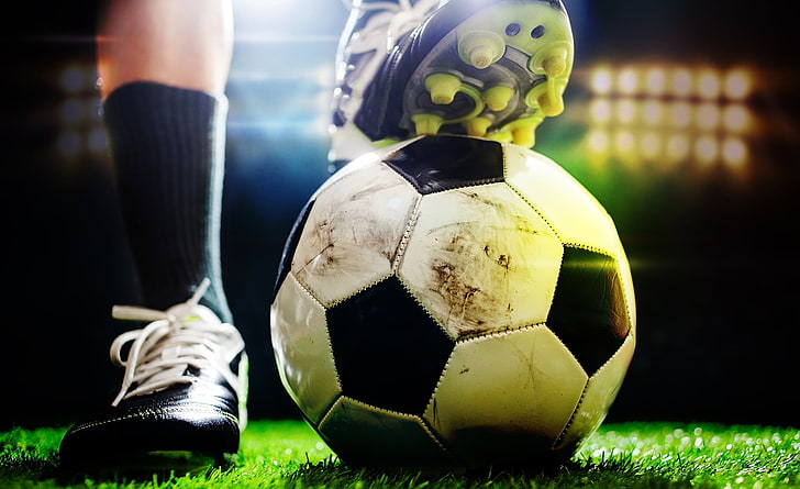 了解塑胶跑道彩色颗粒材质的选择范围